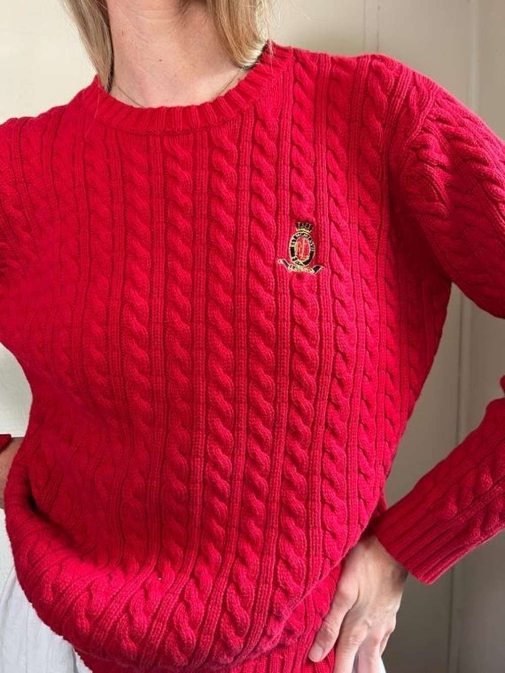 Classic Cable Knit Women's Sweater - Red Size Large